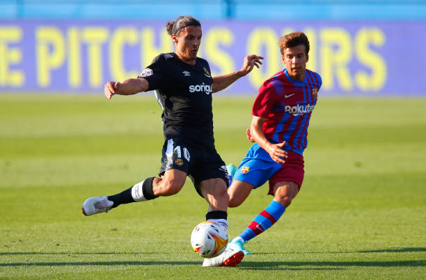 了无数球迷 了无数球迷