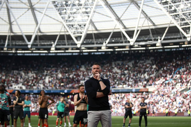 往事屡见不 往事屡见不